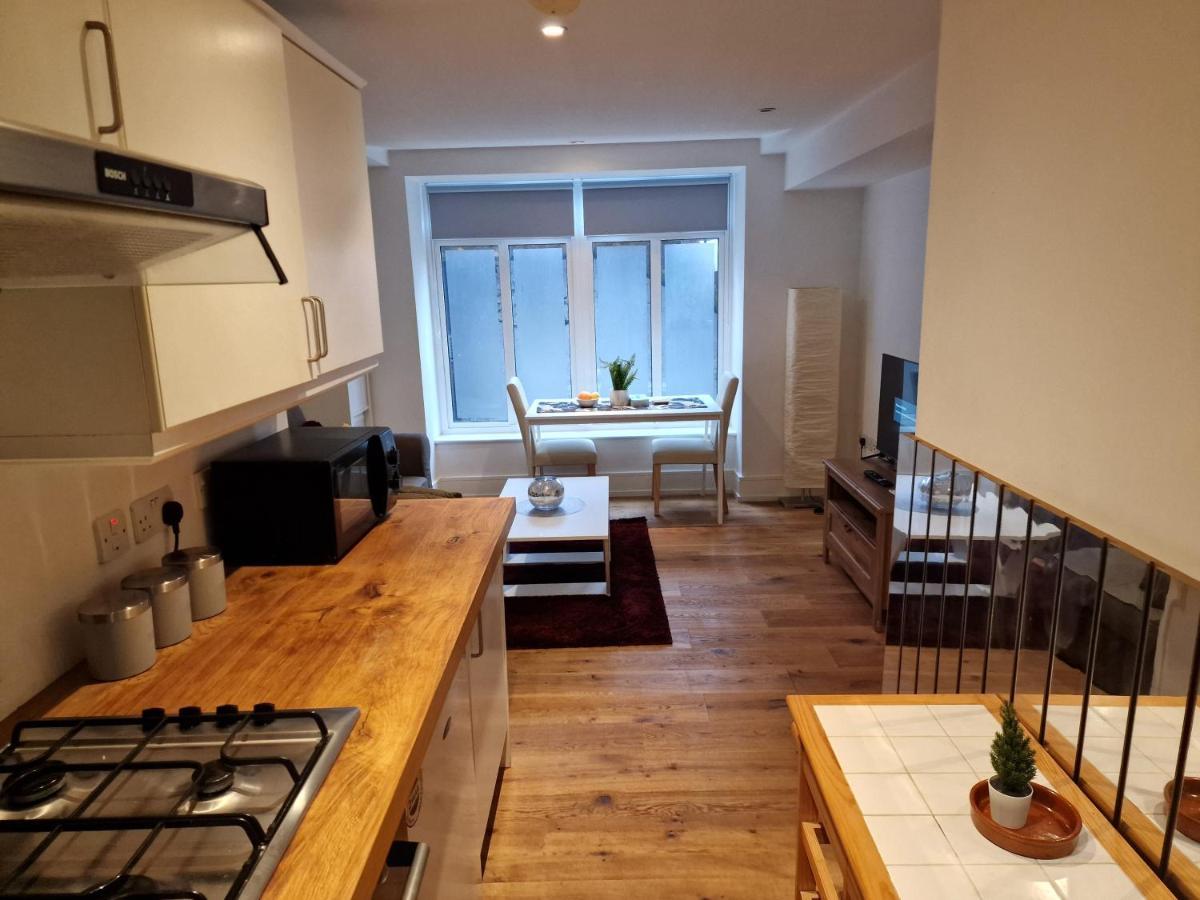 Lovely 1-Bed Apartment In Londýn Exteriér fotografie
